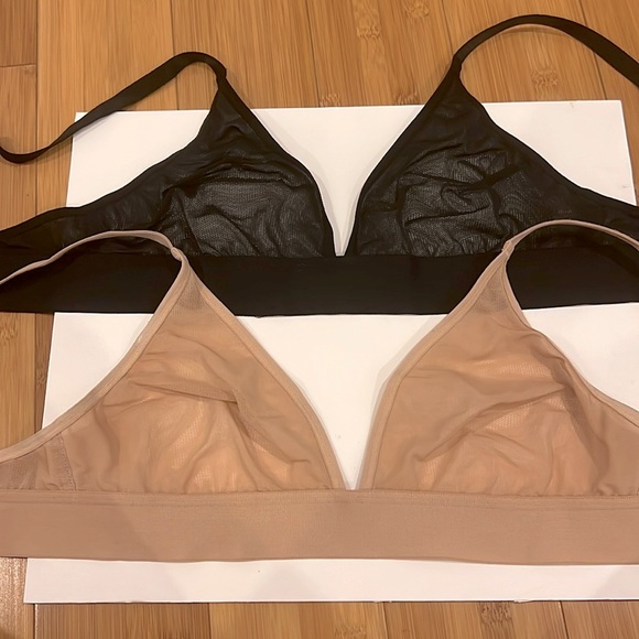 Negative Sieve Triangle Bras - Picture 5 of 5